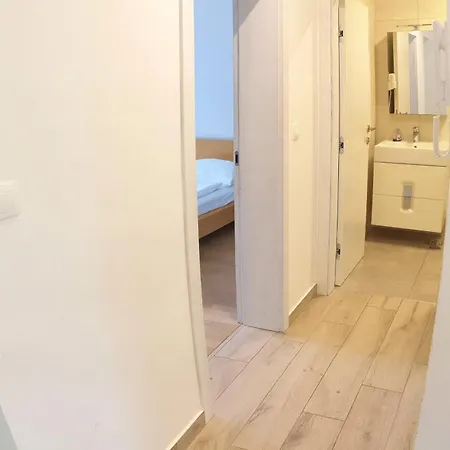 Apartament Valovine Stoja