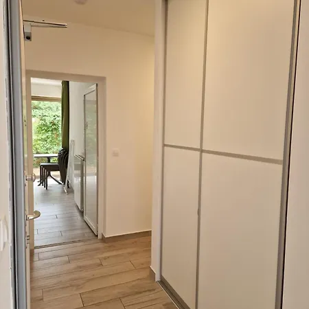 Casa Valovine- *