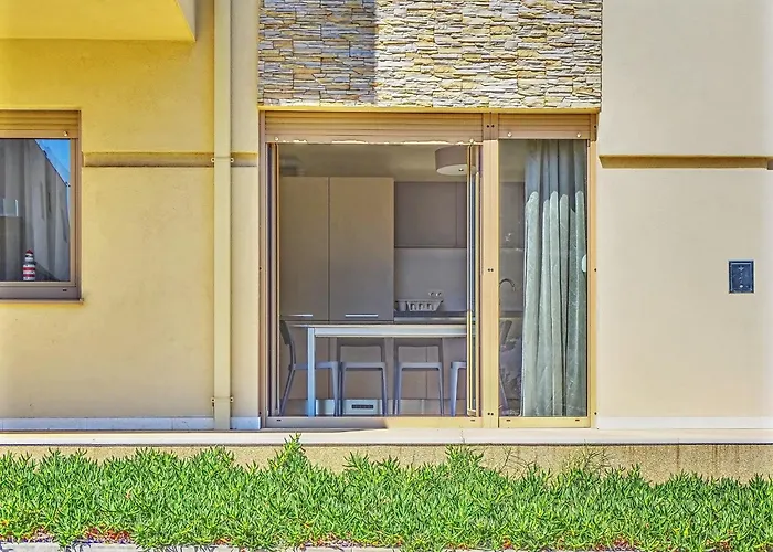 Valovine Stoja * Pula